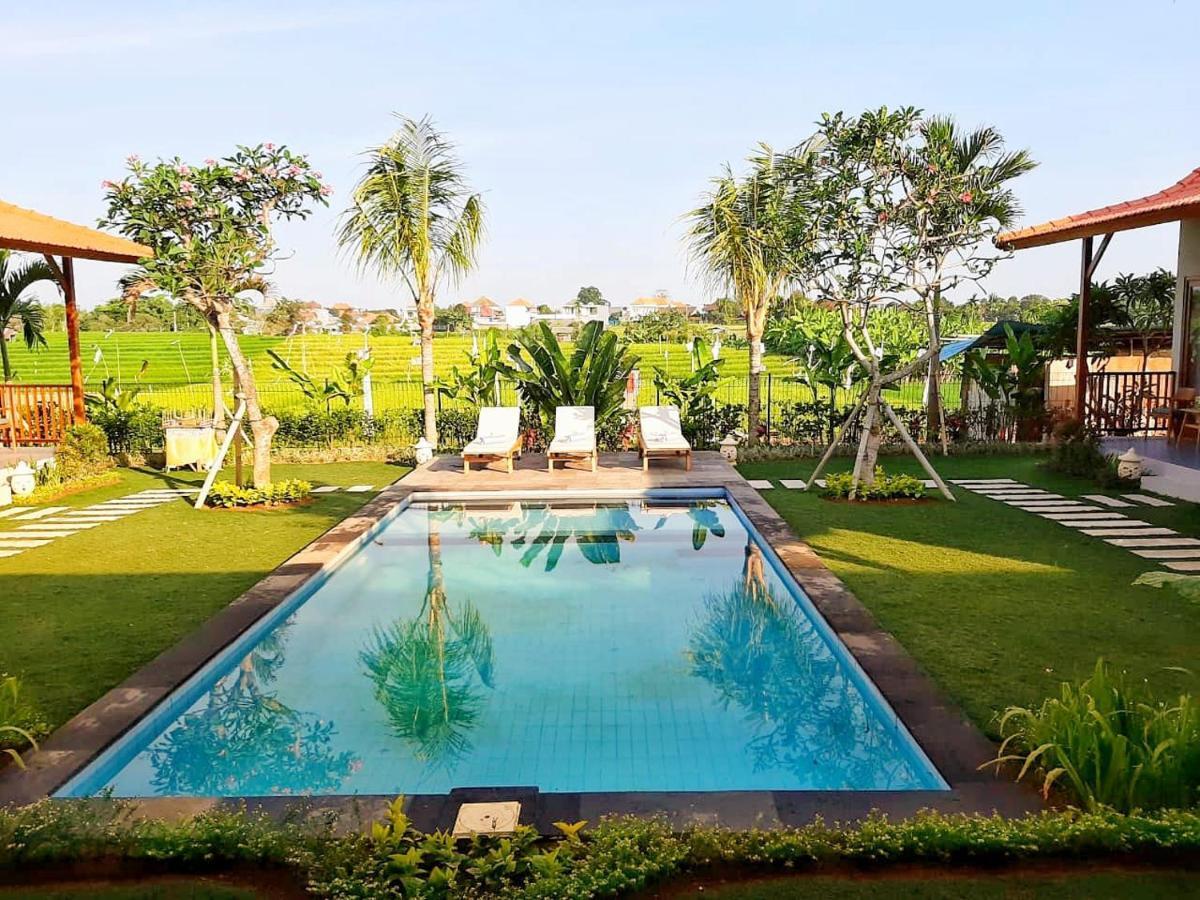 Omorich Bali Guest House Canggu Buitenkant foto