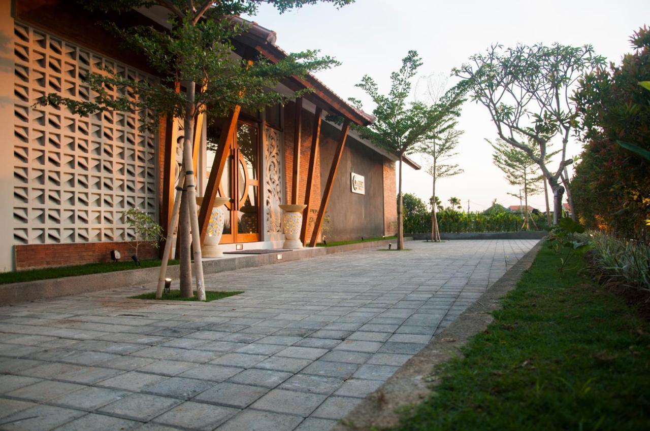 Omorich Bali Guest House Canggu Buitenkant foto