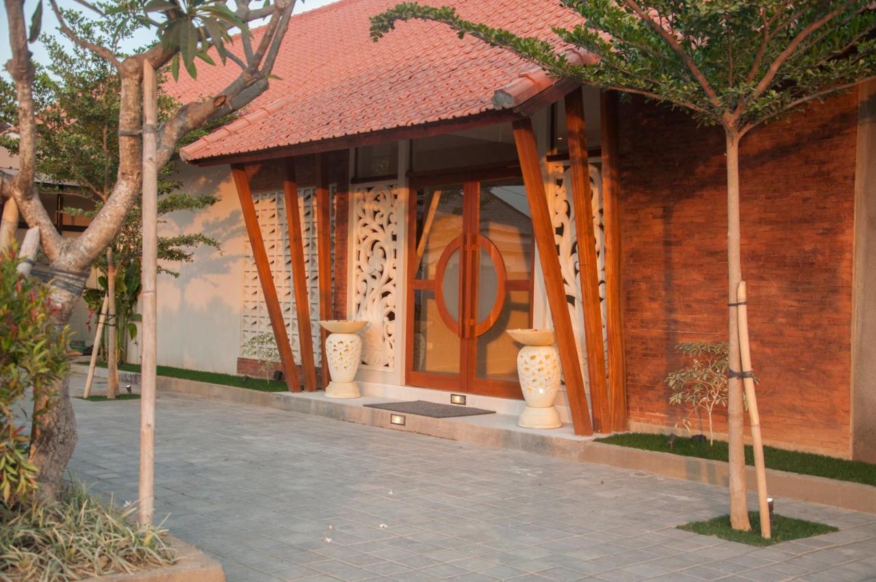 Omorich Bali Guest House Canggu Buitenkant foto