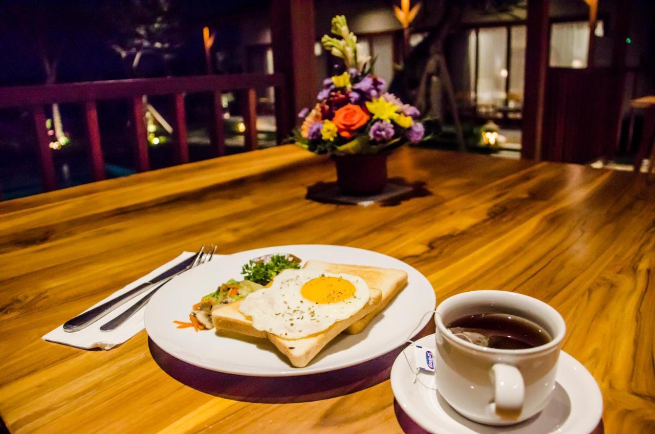Omorich Bali Guest House Canggu Buitenkant foto